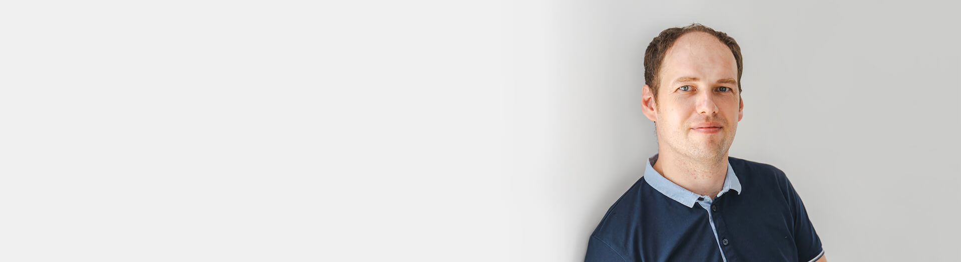 Michal pracuje ako integračný architekt pre neživotné poistenie Michal pracuje ako integračný architekt pre neživotné poistenie