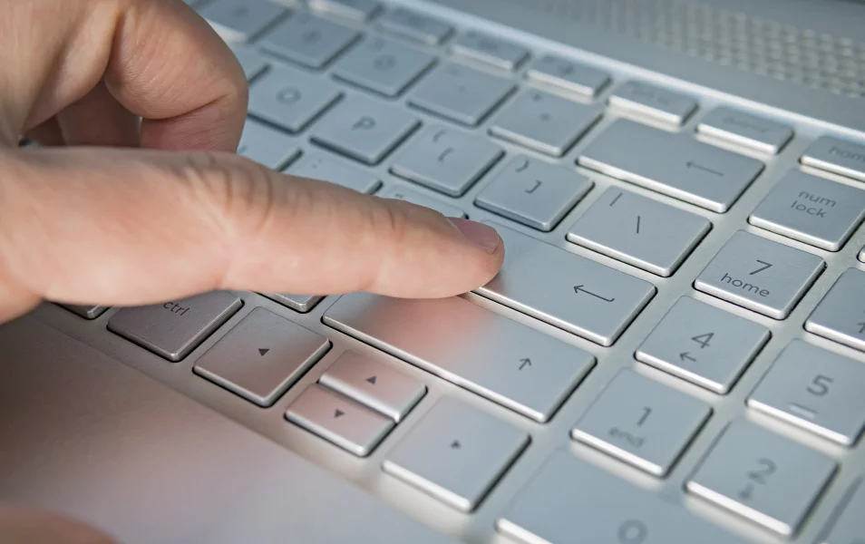 Klávesové skratky na YouTube