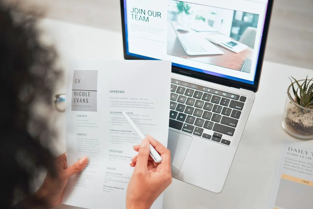 Životopis do práce by mal byť jednoduchý a výstižný